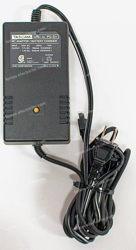 alimentation DAT Tascam prise US
