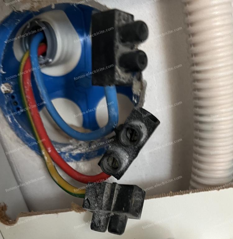 branchement plaque induction electrolux eis62356iz 1