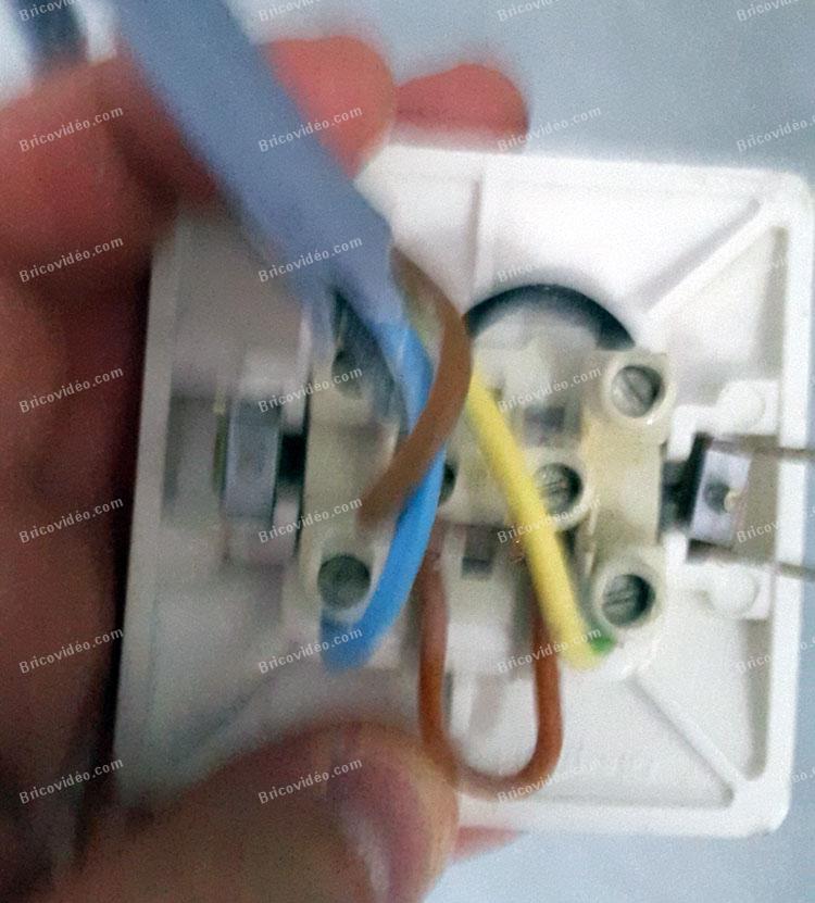 Questions réponses Électricité - Branchement interrupteur Lexman