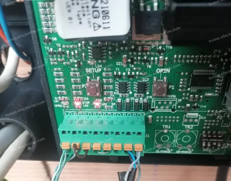 carte 1-E700HS leds allumées