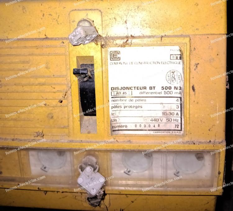 disjoncteur de branchement EDF tétrapolaire