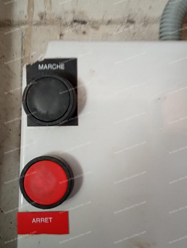 disjoncteur pompe de surface.jpeg
