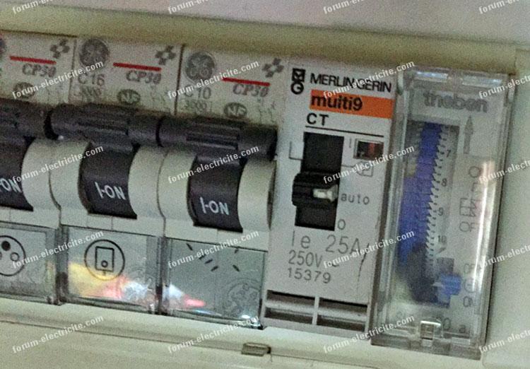 Contacteur Merlin Gerin Multi 9 CT et horloge fonctionnement