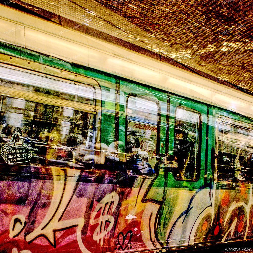 Métro parisien. Photo Patrice Faro