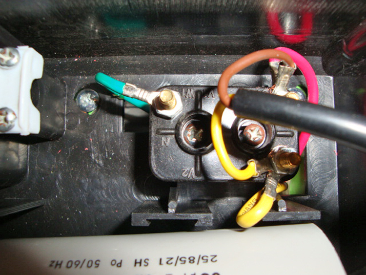 branchement electriques interrupteur