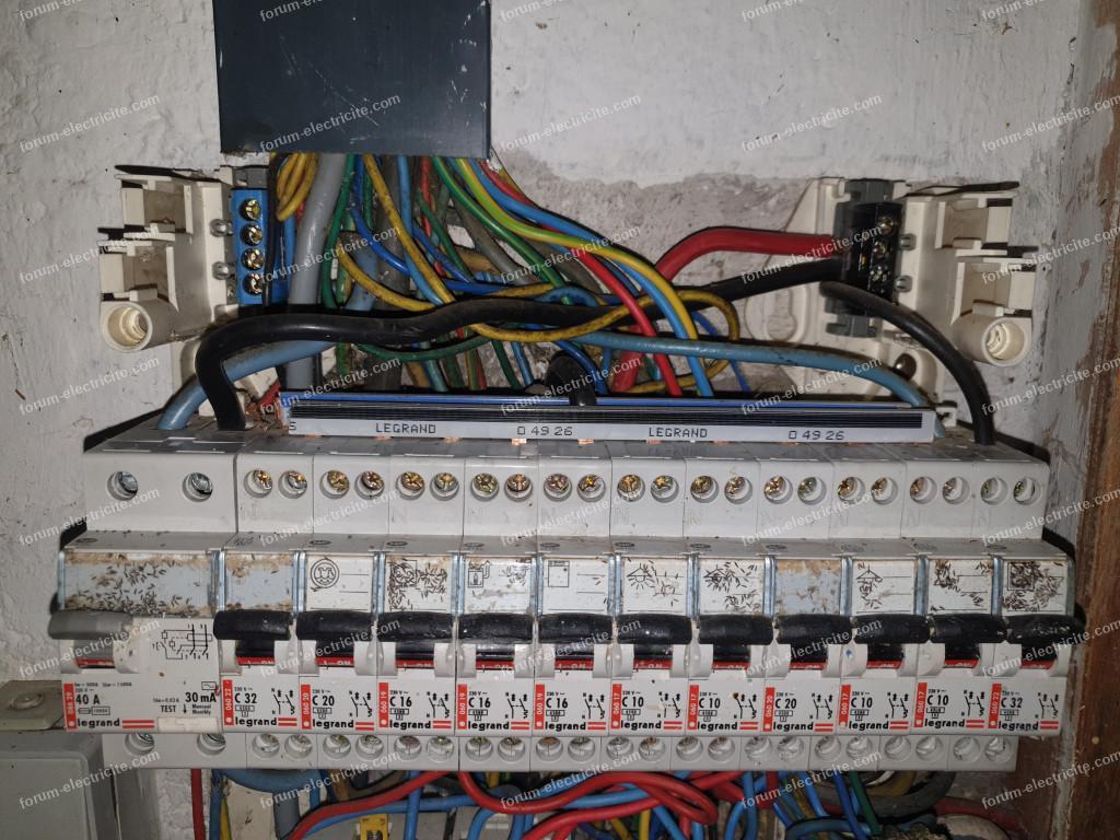 section des conducteurs inadapté